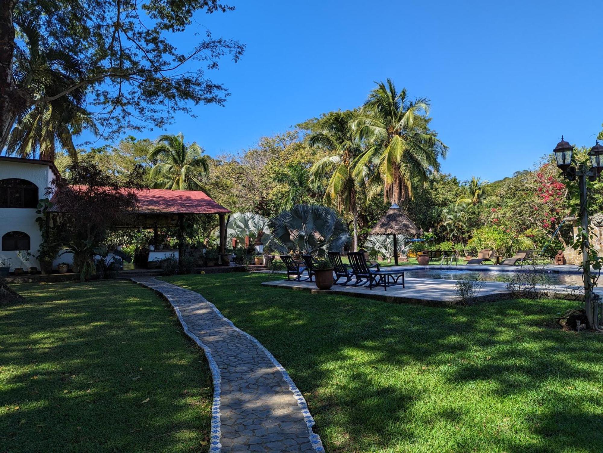 Hotel Paraiso del Cocodrilo Sámara Exterior foto